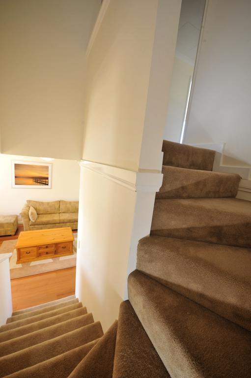 Palm Beach Manor Rockingham Zewnętrze zdjęcie