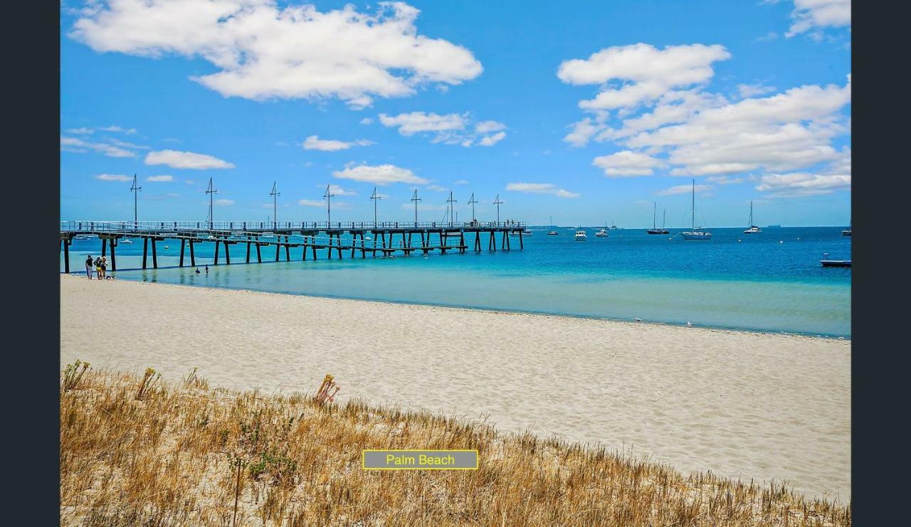 Palm Beach Manor Rockingham Zewnętrze zdjęcie